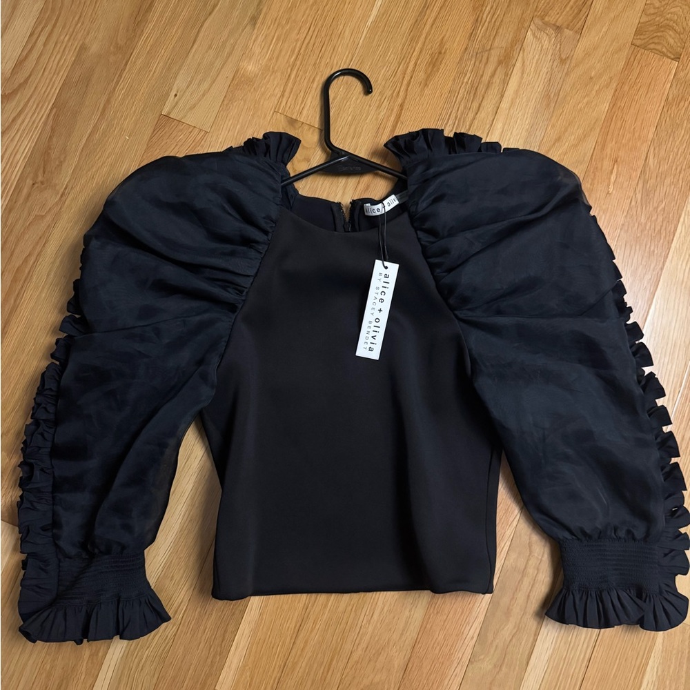 Alice + Olivia Black Ruffled Puff Sleeve Blouse (new with tag)
